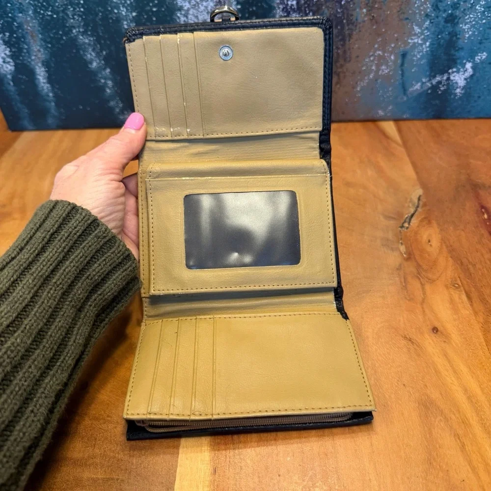 Vintage Minimalist Black‎ Pebbled Leather Continental Clutch Wallet (VGC)